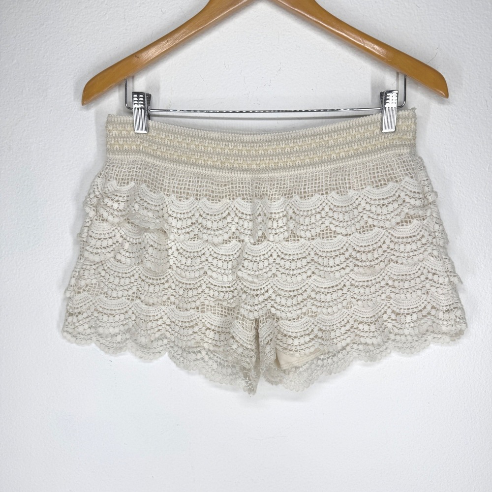 No Boundaries Cream Crochet Lace Ruffle Shorts Boho Festival Tiered Lace Bloomer